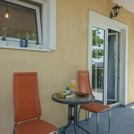 Frida And Guest house 3*