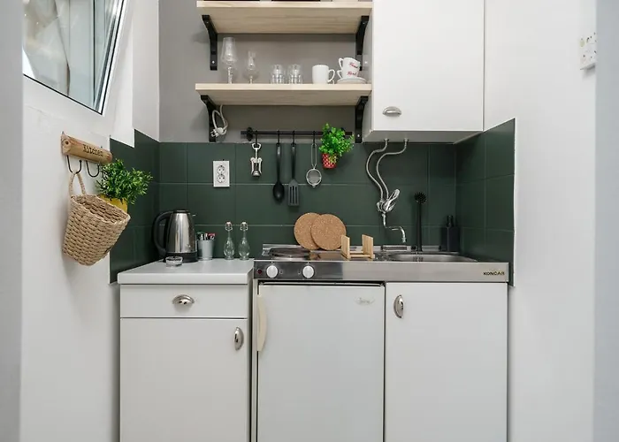 Frida And ゲストハウス 3*