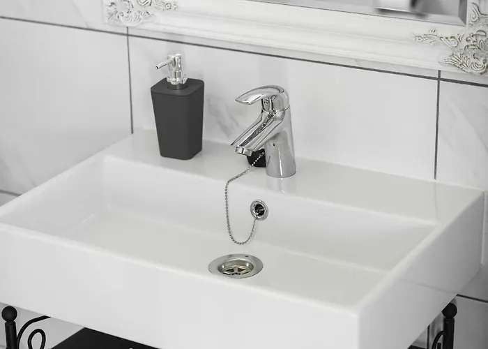 Frida And ゲストハウス 3*